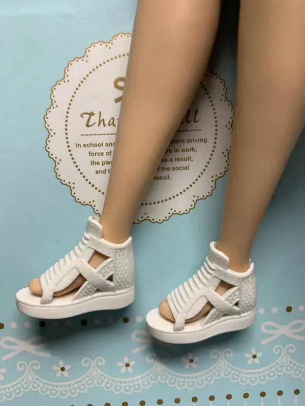 Кукольная обувь для полных и высоких куклы BB BBI934 - Цвет: a pair of shoes