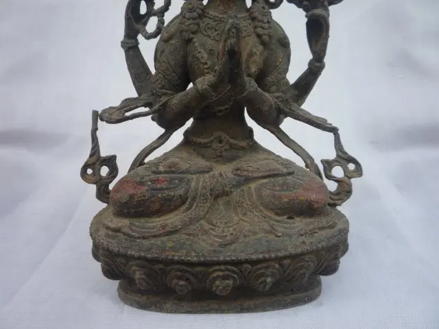 Редкая неповторимая статуя старой династии Цин бронзовая тары Будды лучшая