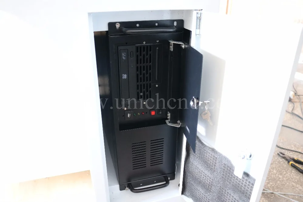 

Stainless steel cooper key ring laser marking machine