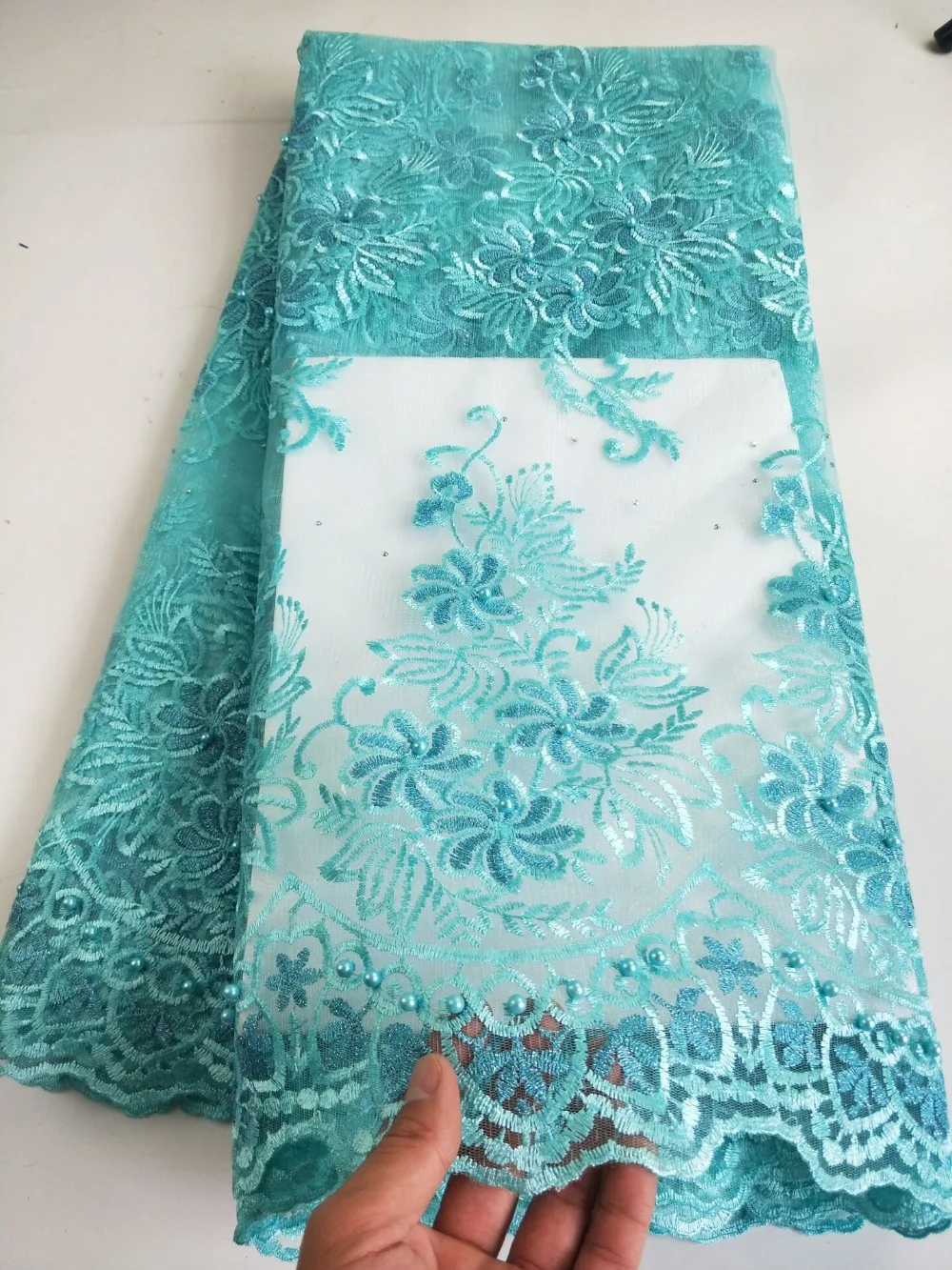 

Wholesale African Tulle Lace Fabric High Quality 2019 French Net Lace Green Color Embroidered Beaded Nigerian Lace Fabric CN0010