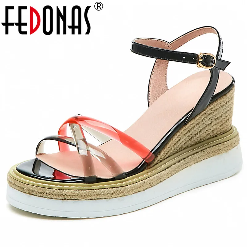 

FEDONAS 2021 Summer New Classic Round Toe Platforms Women Wedges Basic Office Party Shoes Woman Buckle Thin Strap Women Sandals