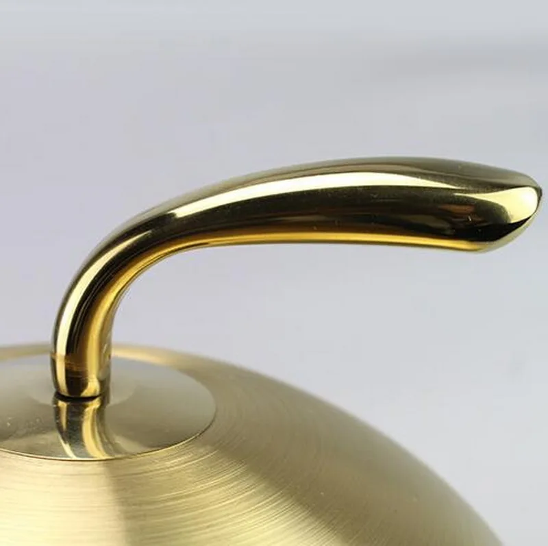 Стейк из нержавеющей стали крышка роскошный отель круглая крышка Толстые железные пластины крышка золото питания крышка