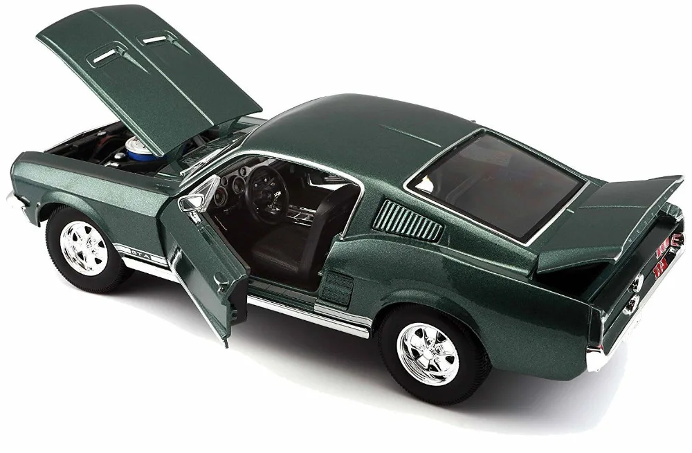 Модель гоночного автомобиля Maisto 1:18 1967 Ford Mustang GTA Fastback игрушка в коробке|Наземный