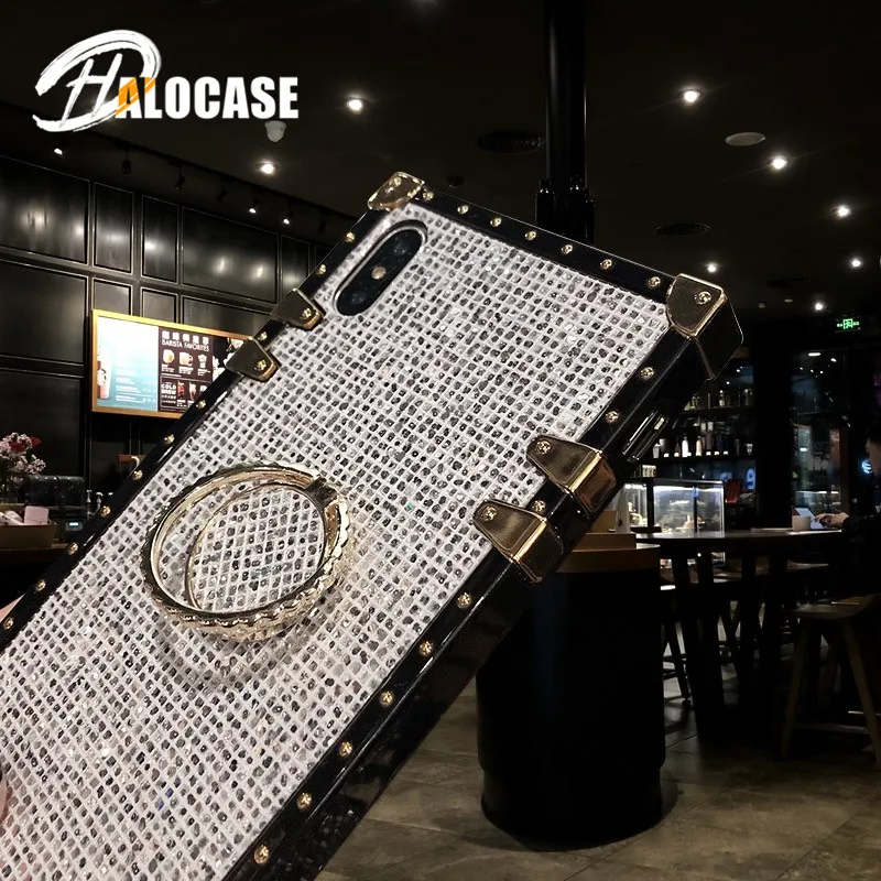 Роскошный квадратный металлический чехол-подставка с заклепками для iPhone 11 Pro MAX XS