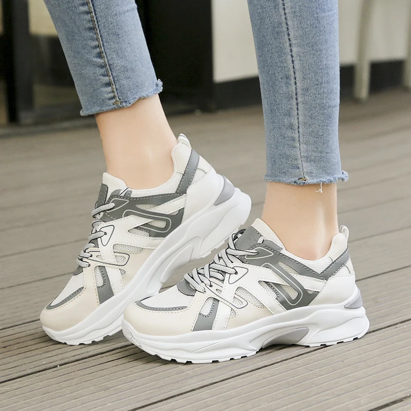 Брендовая женская повседневная обувь 2019 модная увеличивающая рост на платформе