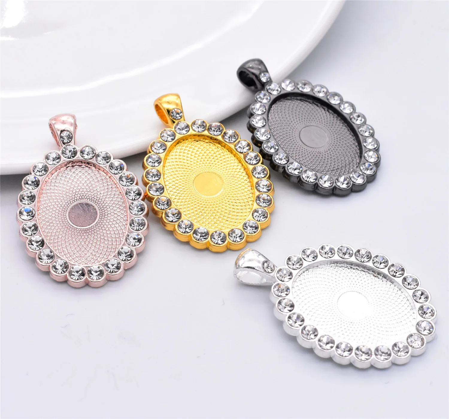 

2 шт. 18x25 мм Внутренний размер 4 цвета Позолоченные прозрачные стразы стиль камея кабошон базовая оправа подвеска