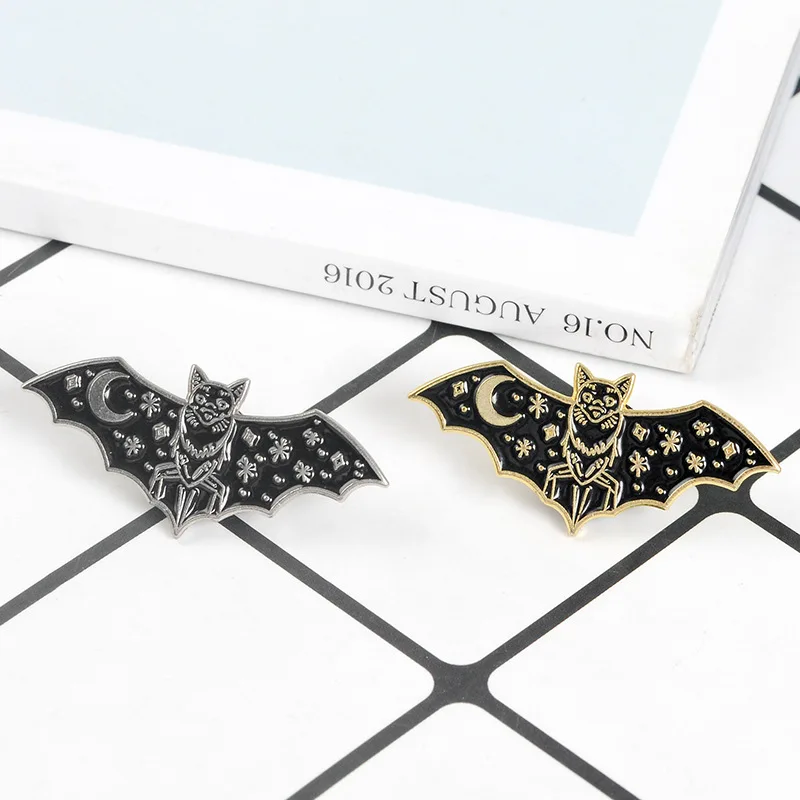 New dark flying animal drop oil black and white metal badge fashion series brooch gift bag clothing accessories | Украшения и