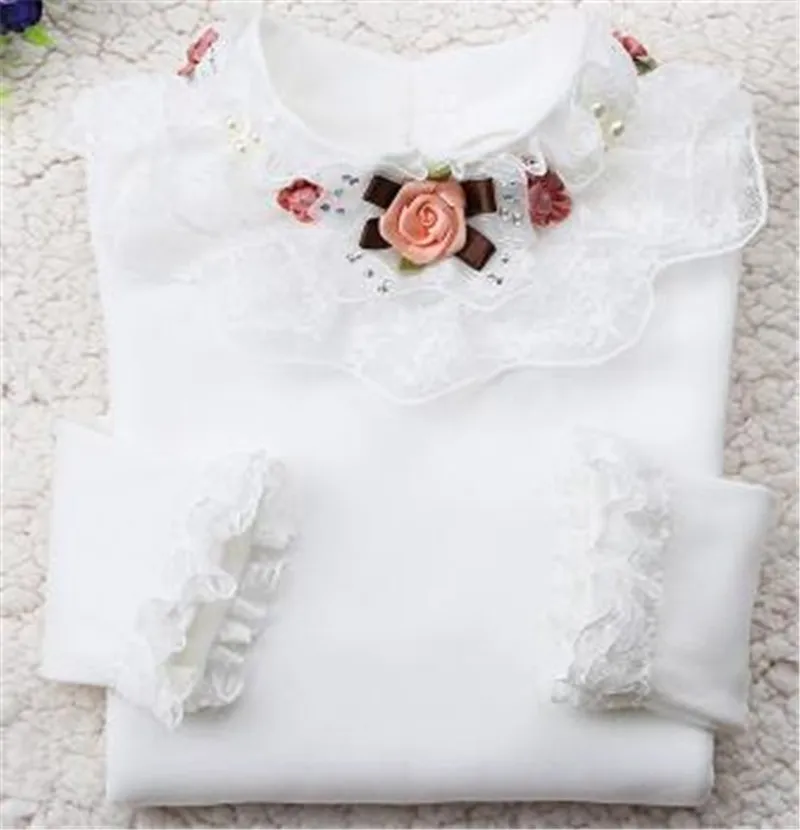 Осень-зима 2017 белые кружевные топы и блузки для девочек с длинным рукавом