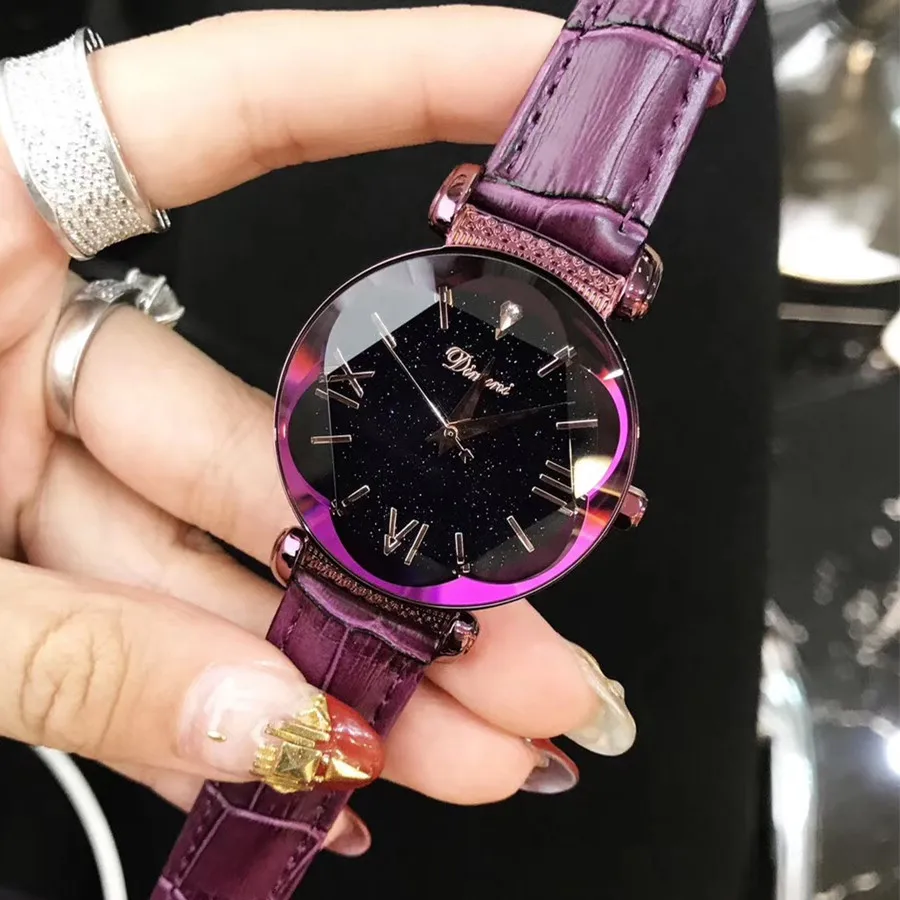 Часы наручные женские с кожаным ремешком крутые пикантные водонепроницаемые