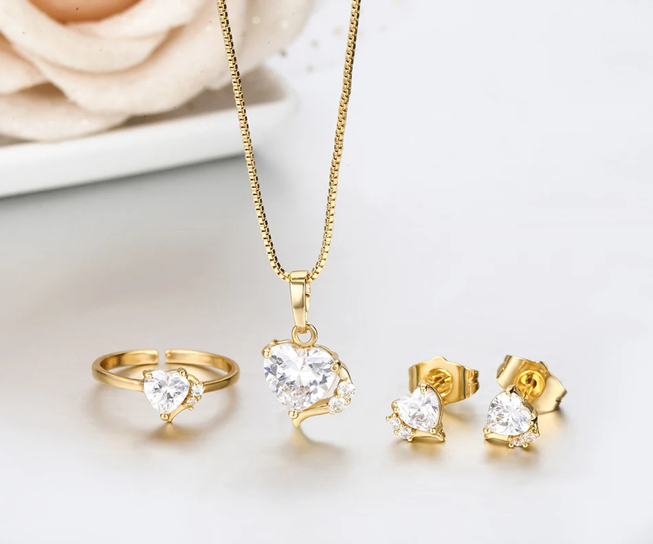 Комплект из колье серёг и кольца с фианитом | Украшения аксессуары