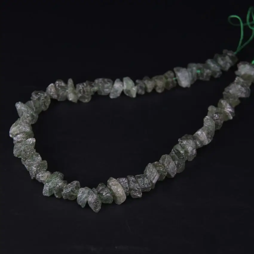 

15,5 "/strand сырой Перидот кварца нерегулярные самородки кусочки, свободные бусы, натуральный оливин камень Roug гравия Подвески DIY ожерелье ювелирные изделия