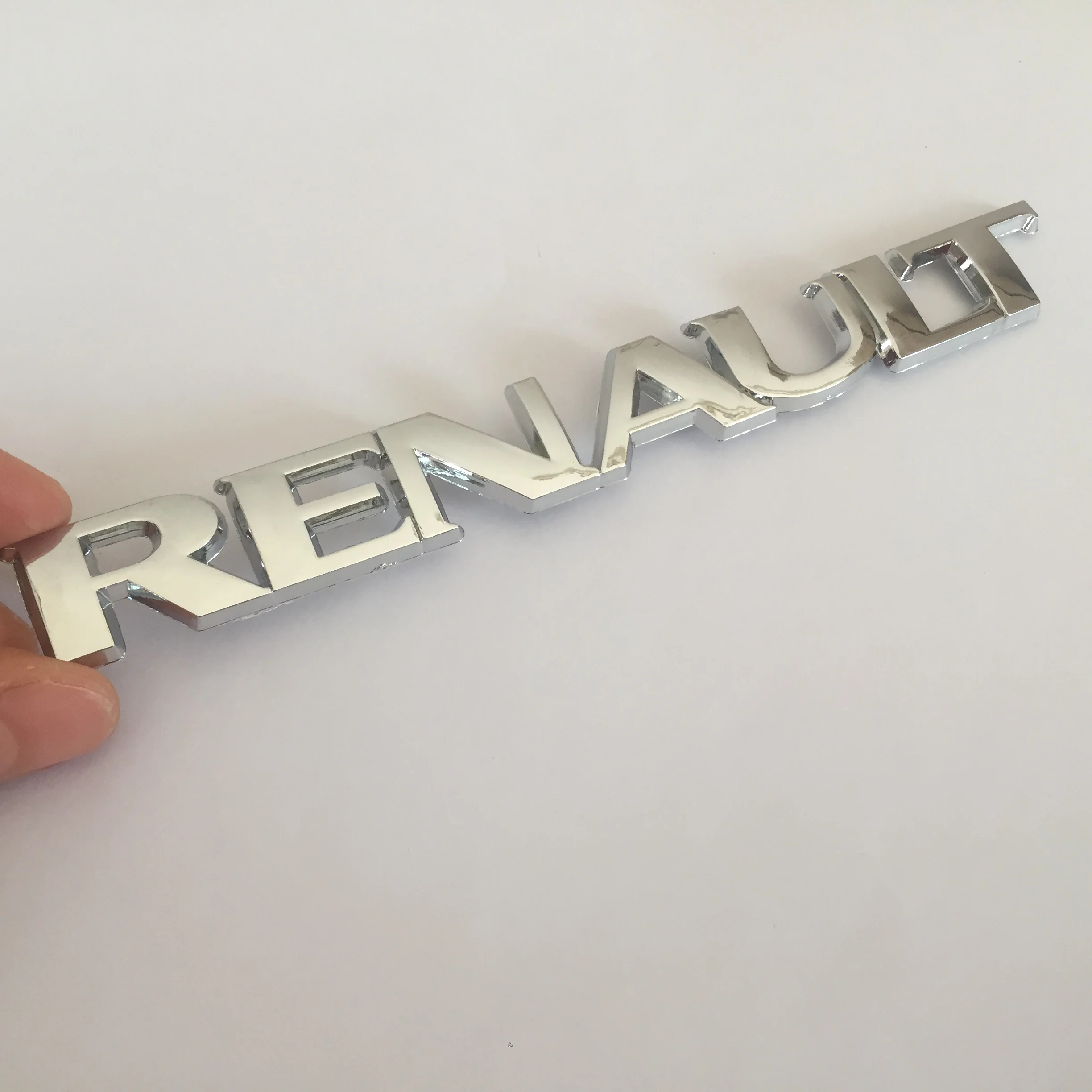1 шт. ABS хром Renault автомобиля буквы задние наклейки на багажник эмблема значок