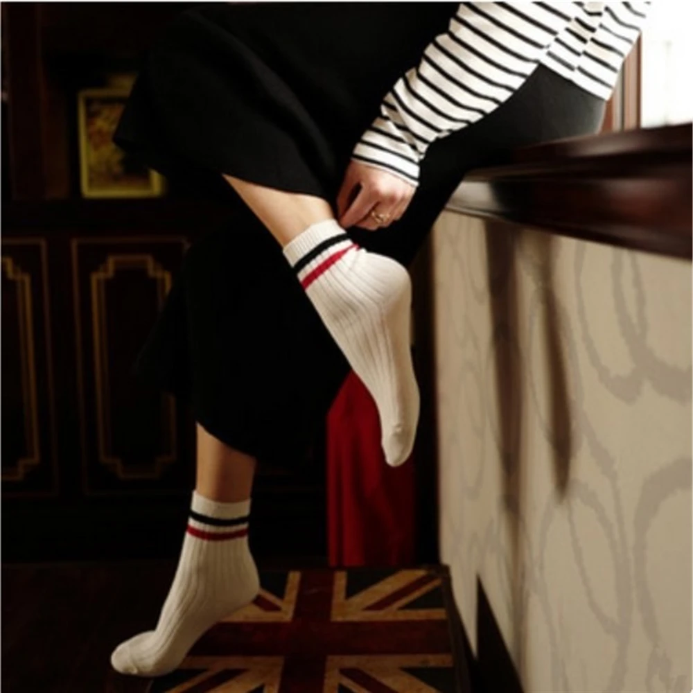 Women's fashion trend cotton white socks Japanese Harajuku style two bar stripes casual college wind girls wild breathable | Женская