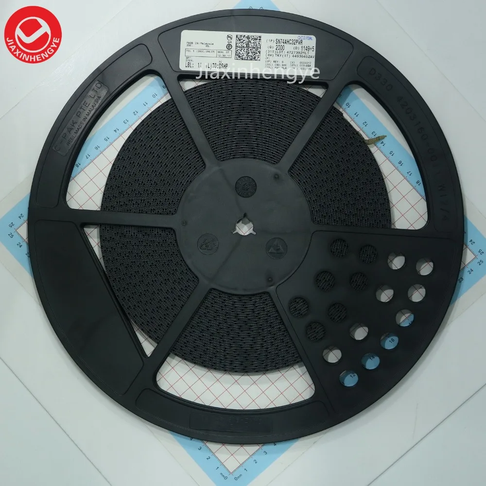 

SN74AHC32PWR SN74AHC32 HA32 TSSOP-14 оригинальный и новый 20 шт./лот