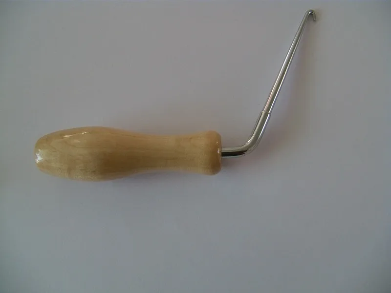 

Factory direct piano tuning tool hanging string hook color wooden handle