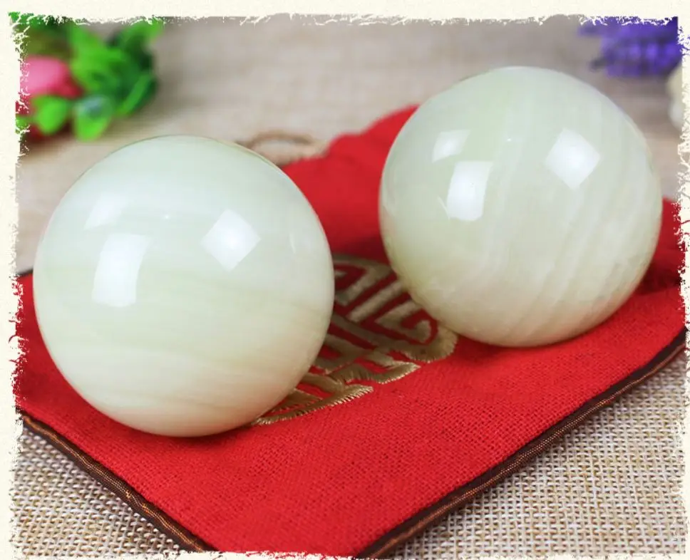 Satılık Yüksek Kaliteli Yeşim Hentbol Sağlık Masajı Topu Yaşlı Fitness Golfçüler Oyun Oyuncu Oynuyor Ile Top