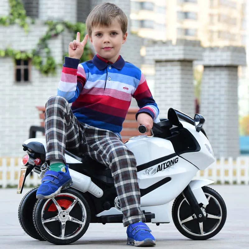 Model 2 White Детский Электрический мотоцикл, детский трехколесный велосипед, для мальчиков и девочек 2-5-8 лет, заряжаемый игрушечный автомобиль с дистанционным управлением - Цвет: Model 2 White