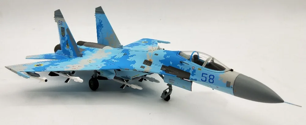 Редкое Специальное предложение 1:72 военная модель из сплава для украинской ВВС
