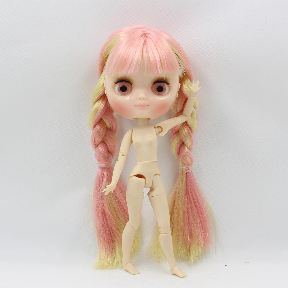 Фабричная кукла среднего размера телесного цвета с розовыми глазами розового и