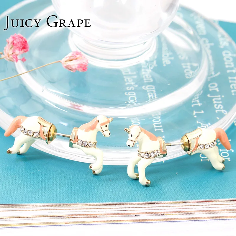 Детские серьги гвоздики с эмалью Juicy Vince изящные ручной работы белым единорогом