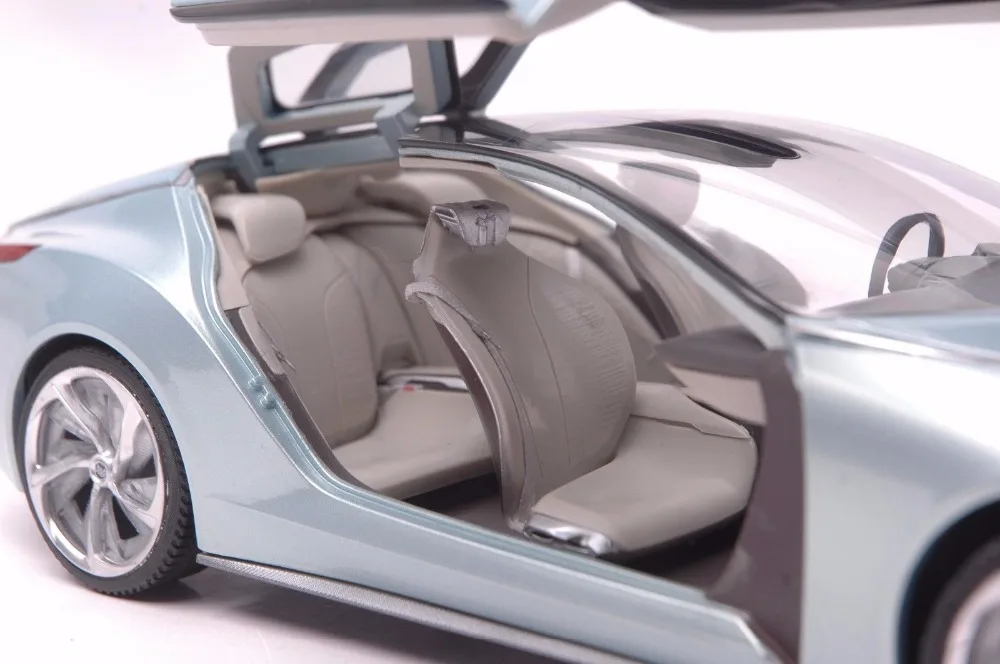 1:18 литья под давлением модель для GM Buick Riviera 2 2013 синий концепция сплава игрушечный автомобиль миниатюрная коллекция подарок