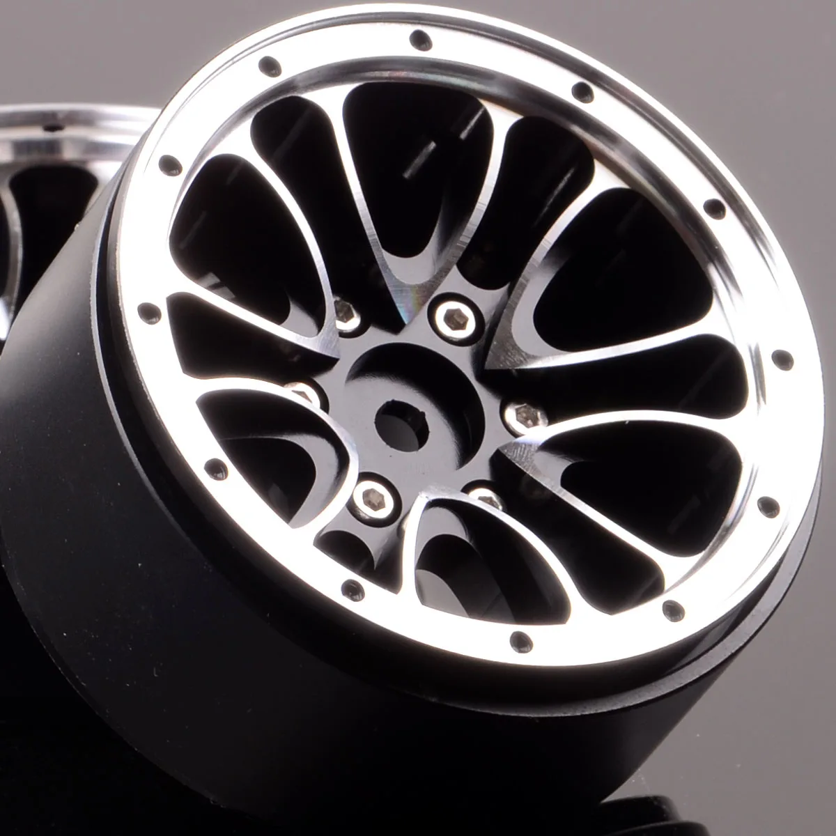 

4P Aluminum 1.9" Beadlock Wheel Rims 1:10 RC For 1/10 Rock Crawler Axial SCX10 D90 D110 MST jimny MST TF2 90046 90047