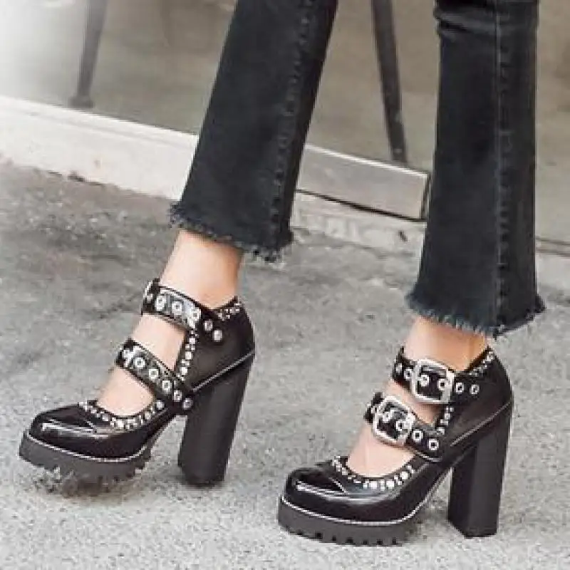 Осенью 2017 года новые цветные туфли с заклепками на высоком каблуке|high-heeled shoes|thick
