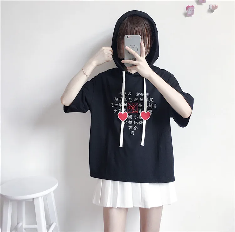 2019 Summer Women's Japanese Student Tens Girls Embroidered Short Sleeve T-shirt + Pleated Skirt Casual Sweet Two-piece Set |