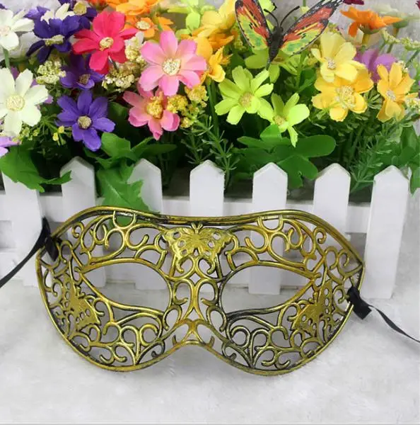 

(100 pieces/lot) New half face hollow plastic gold and silver colors fancy retro Venetian masquerade masks