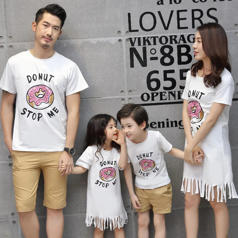 

Family Matching Clothes Look Outfits T-shirt Tassel Mother Daughter Dresss Summer Clothing Mum Daddy Father and Son Baby Clothes
