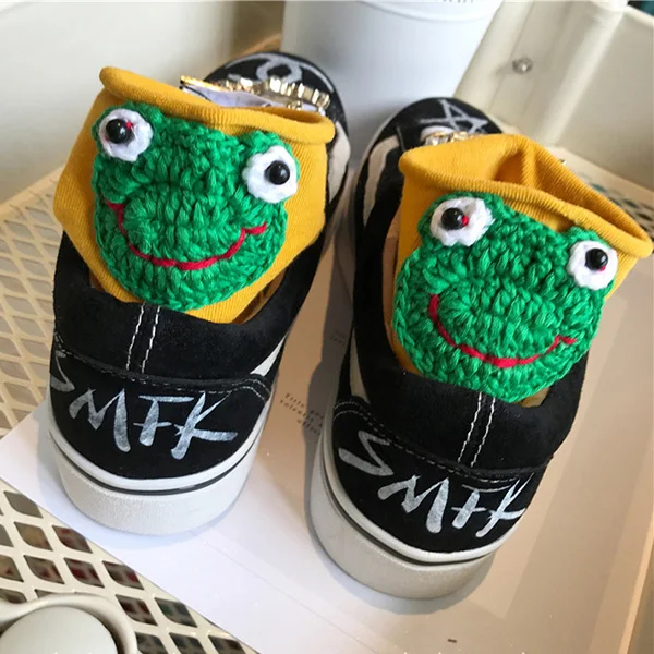 frog UNIKIWI.Women's Lovely Handmade Crochet Cartoon Frog Socks.Casual Ladies Girl's Cartoon Animals Candy Colors Short Socks Sox - Цвет: frog