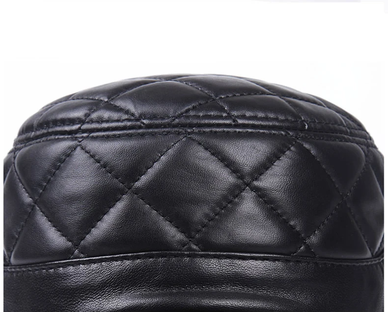 Шапка RY129 мужская с ромбами натуральная кожа плоская регулируемая уличная