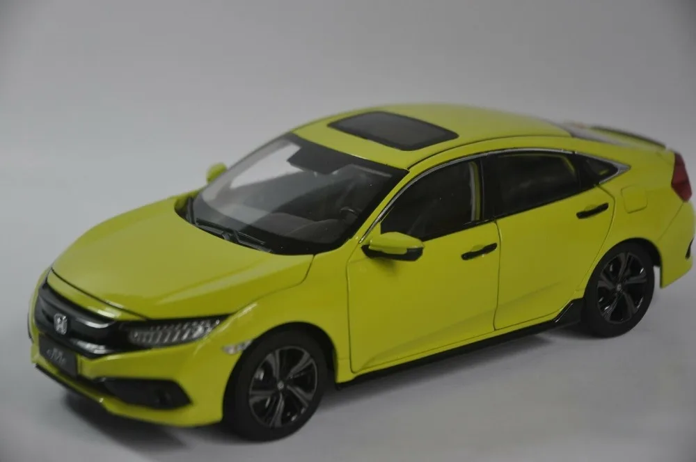 1:18 литье под давлением модель для Honda Civic MK10 желтый седан Игрушечная машина из сплава миниатюрная коллекция подарки