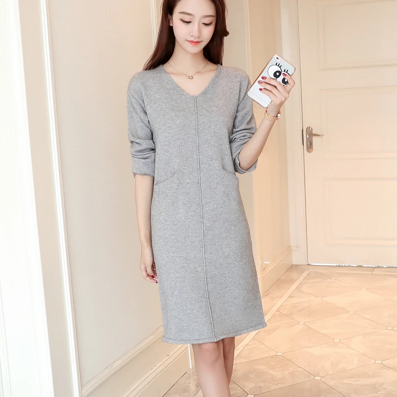 2017 Korean winter women's new poetry Jiaɾn cocoon knit dress female V collar in the long section of loose sweater | Женская