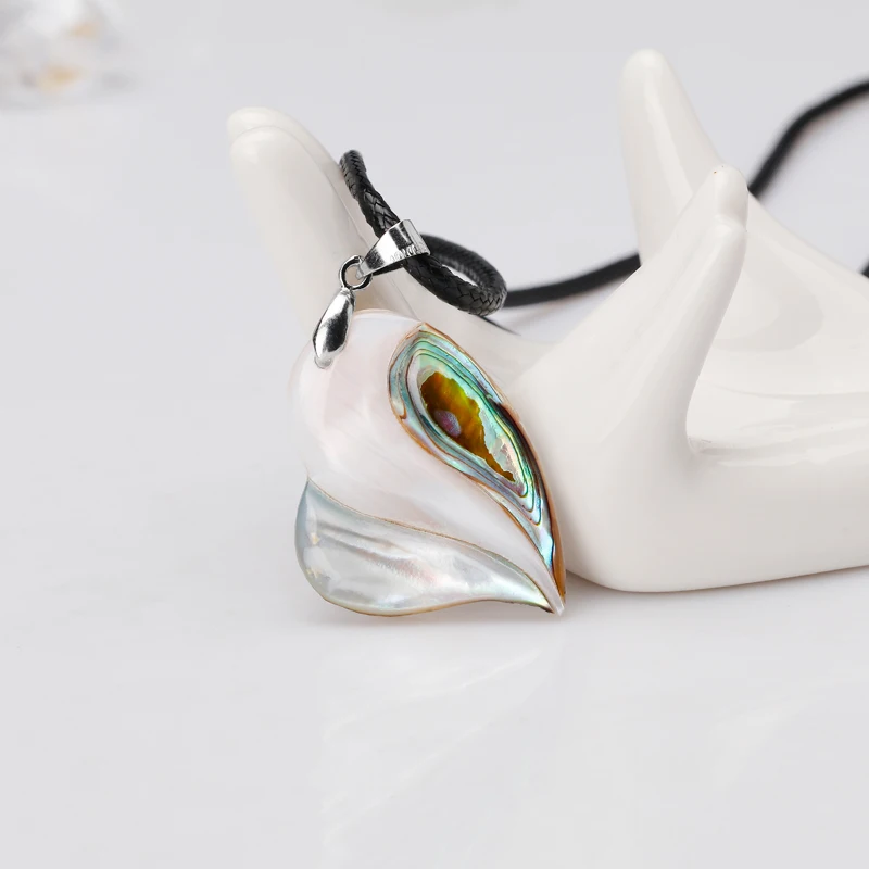 Ajojewel, ожерелье в форме сердца из морской раковины, новинка, Женский черный кожаный канат, подходит ко всему, короткое ожерелье с подвеской в виде сердца, аксессуары s
