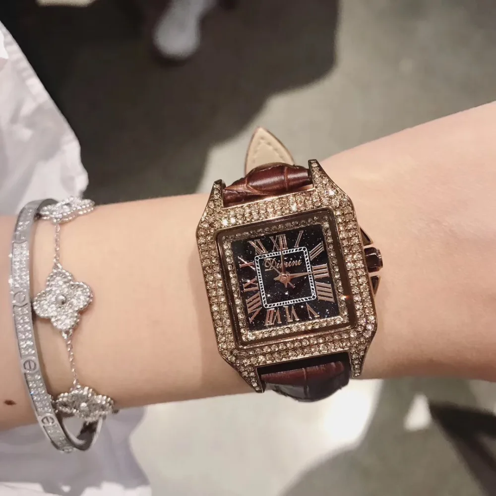 Новинка женские квадратные часы карамельной расцветки стильные с холодным