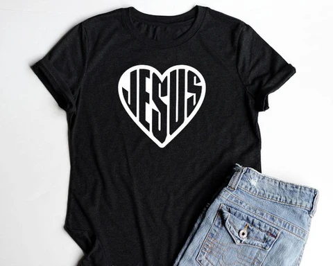 Женская футболка с рисунком Иисуса и сердца