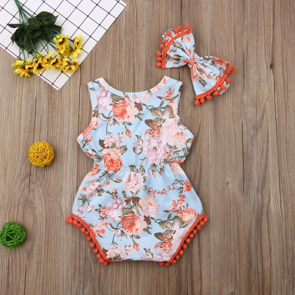 Одежда для новорожденных девочек с цветочным принтом безрукавка и повязка на