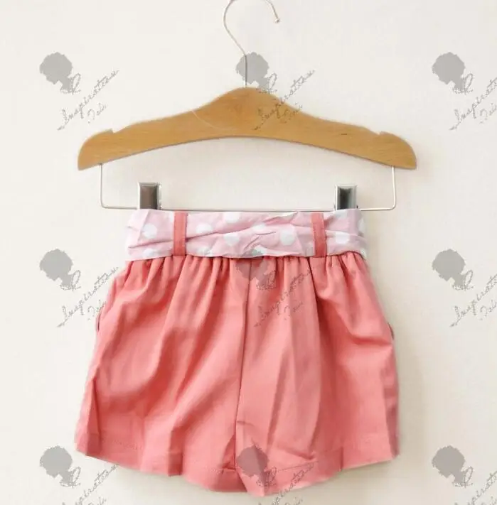 Летние штаны для девочек коллекция 2016 года модные узор в горошек ремень