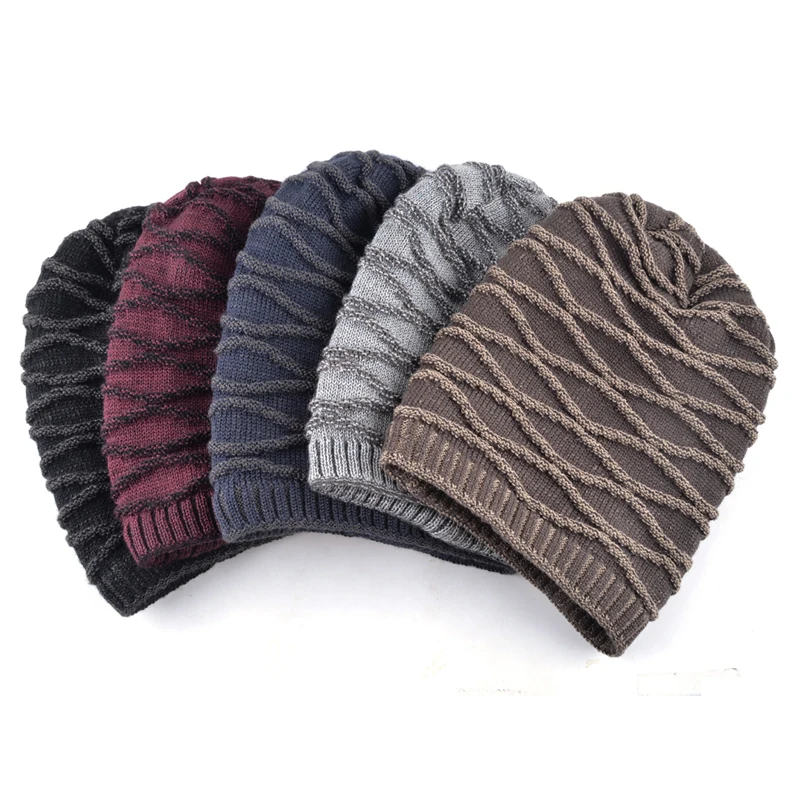 Зимние шапки унисекс в полоску 2017 | Аксессуары для одежды