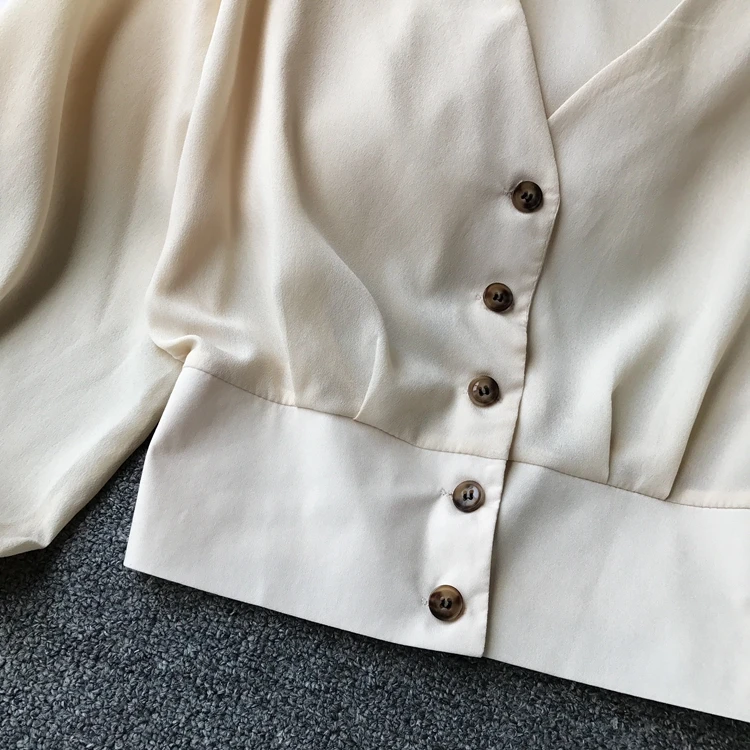 Белая рубашка новая Корейская летняя Осенняя шифоновая с длинными рукавами