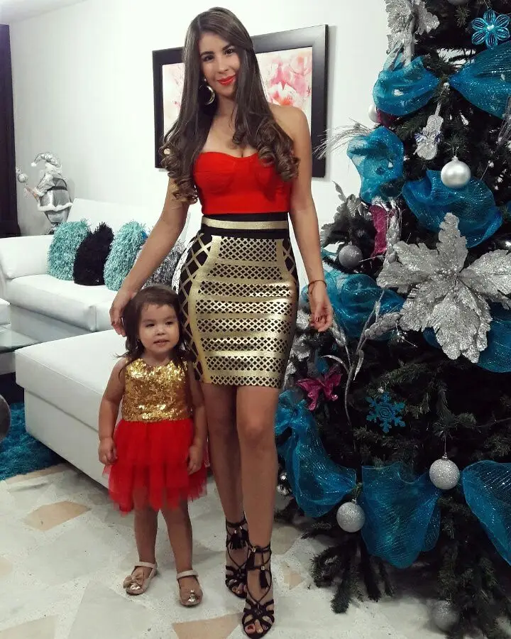 Женское Бандажное платье в стиле пэчворк красное и Золотое элегантное для