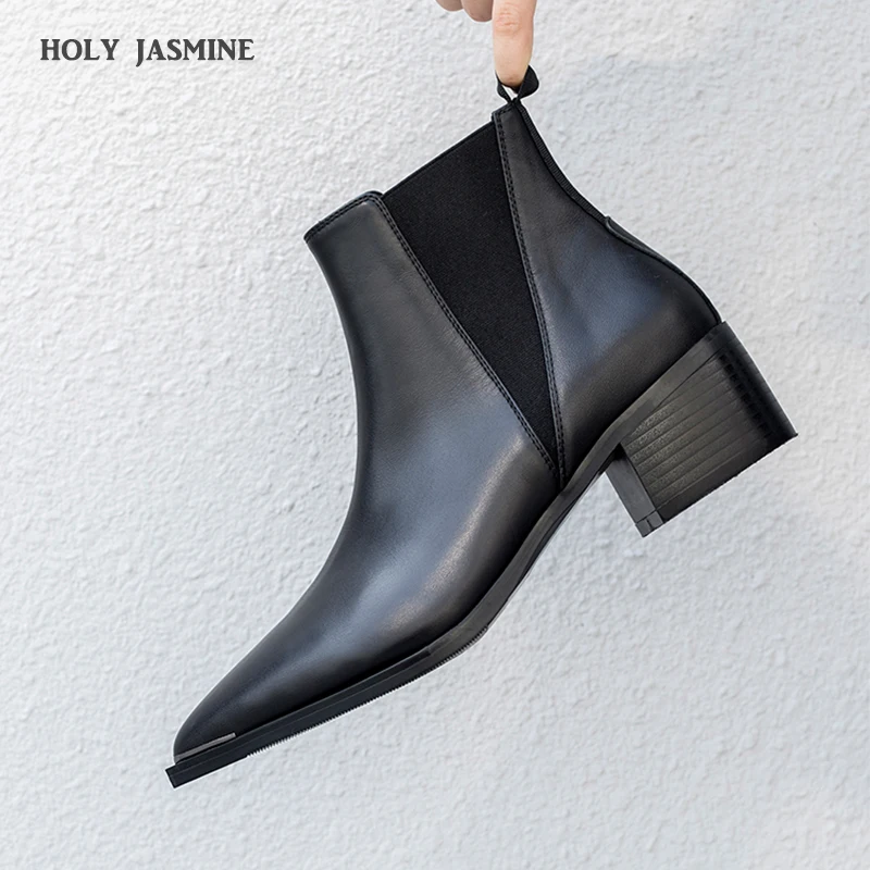 

2019 New Fashion Women's boots Spring/Autumn Genuine Leather Boots Woman Basic High Top Ankle Boots Booties Pump Med Heels Shoes