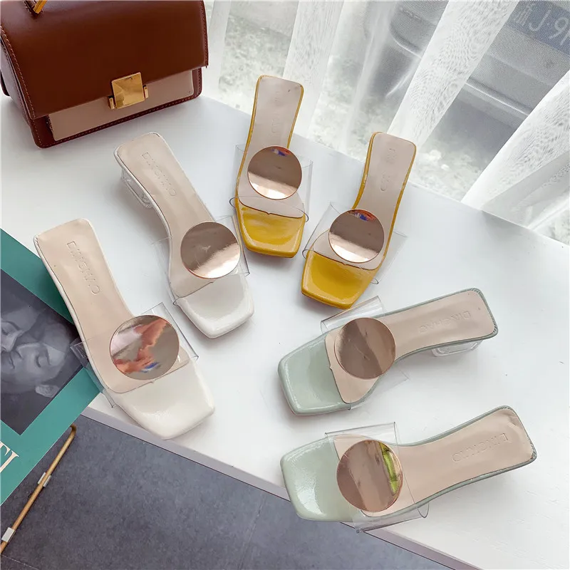 Женские шлепанцы на квадратном каблуке Новинка лета 2019 | Обувь