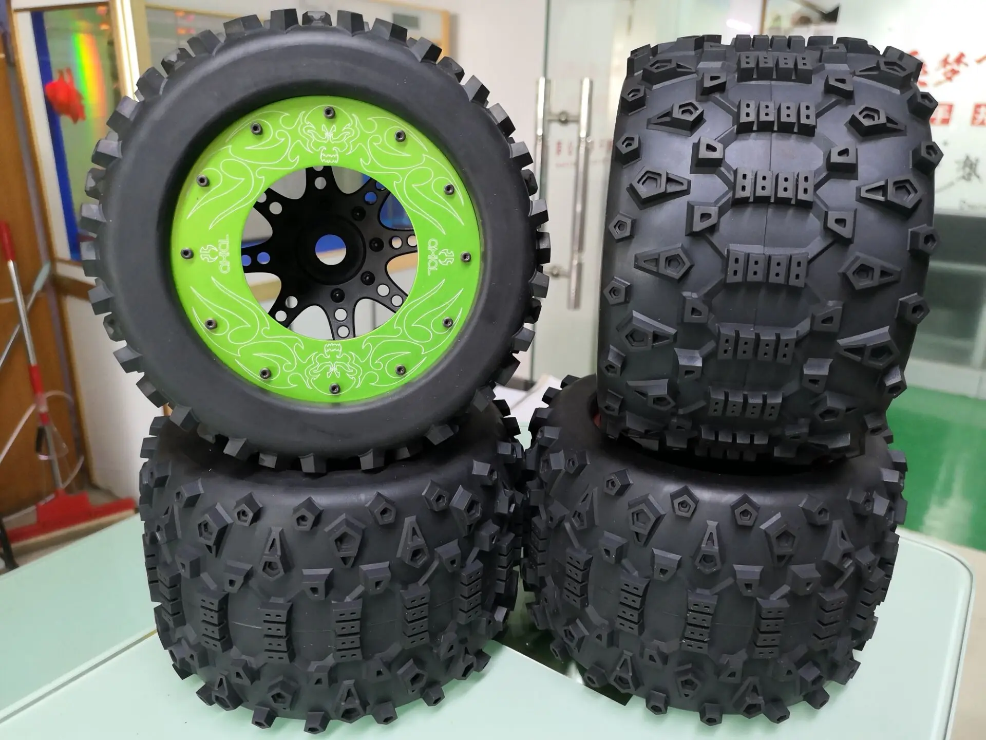 1/8 RC колеса/шины/диски для HPI Savage Flux 5,9/4,6 jraxxas Summit Revo HSP 94762 TEAM REDCAT TR-MT8E V2 6S 4X4 RC monster