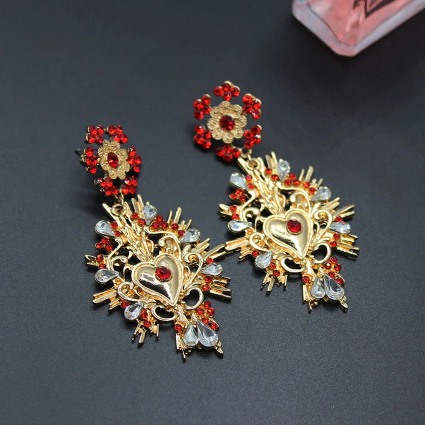 Соединенные Штаты Подиум раздел барокко суд ветер прозрачный TPU Мягкий серьги с