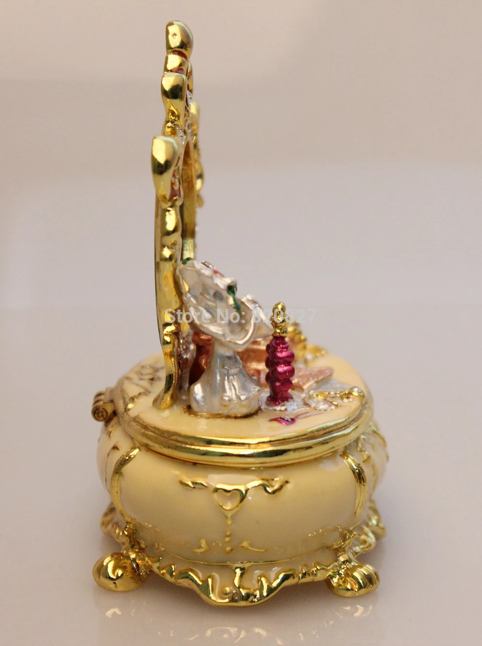 Vintage Treasures Dresser Trinket Box in Dressing Table Shaped  Keepsake Box Retro Vintage Crafts Gifts for Women