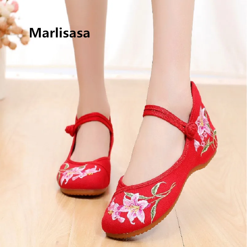 

Chaussures Pour Femmes Women Cute Sweet Comfortable Floral Embroidery Flat Shoes Lady Casual Ballet Shoes Retro Shoes G2211