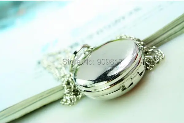 

New fashion design silver Flower pattern quartz Pendant pocket watches necklace with chain Good quality