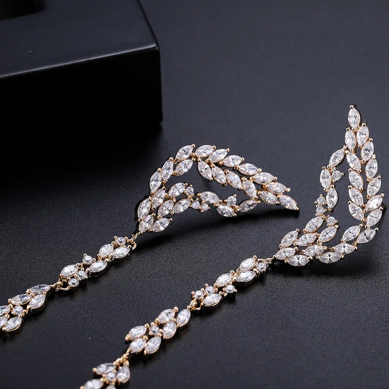 Серьги-подвески женские в форме крыльев птицы с фианитами | Украшения и